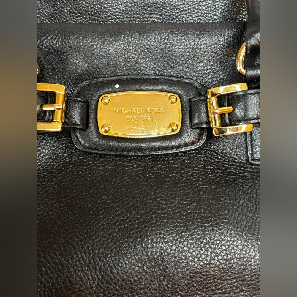 Michael Kors Hamilton Weekender - Picture 9 of 11